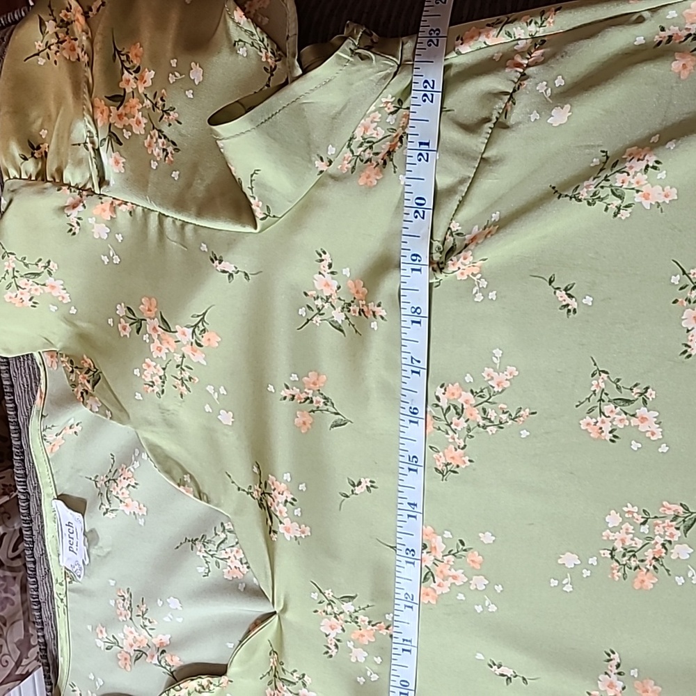 Perch Satin Floral Blouse - Picture 9 of 11